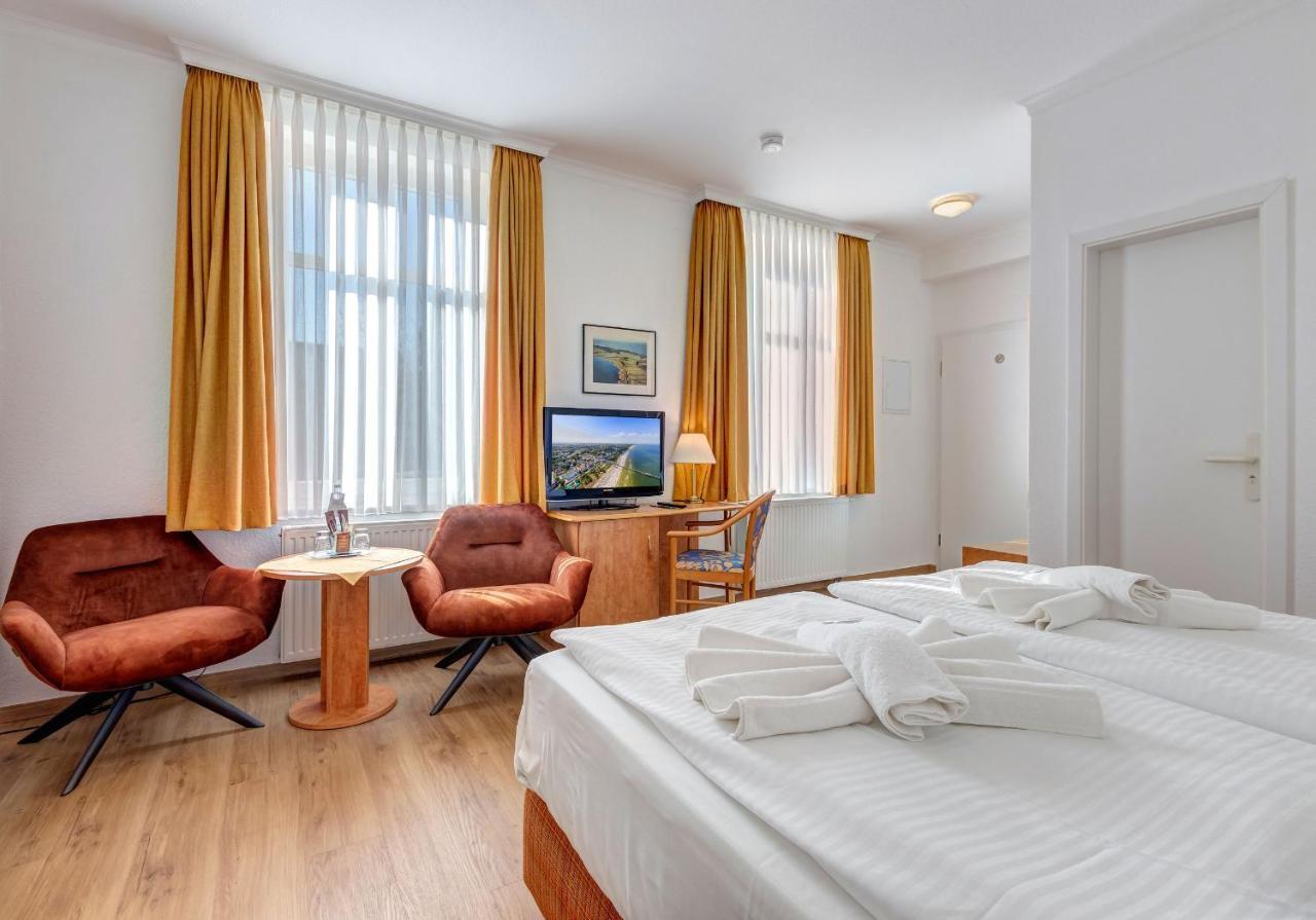 Haus Seeblick Hotel Garni & Ferienwohnungen Zinnowitz Luaran gambar