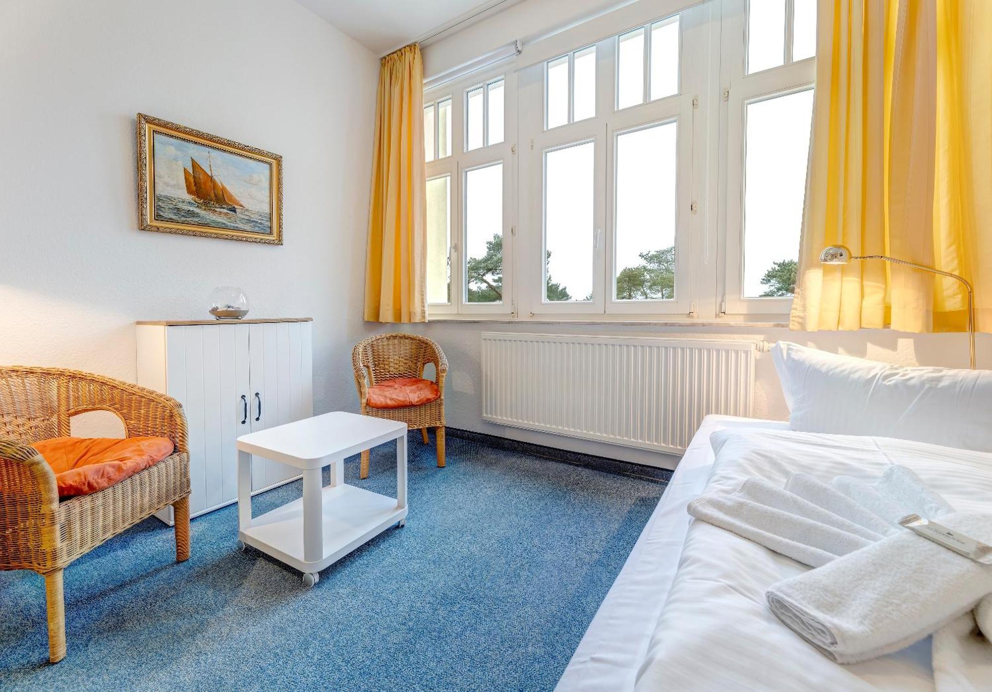 Haus Seeblick Hotel Garni & Ferienwohnungen Zinnowitz Luaran gambar